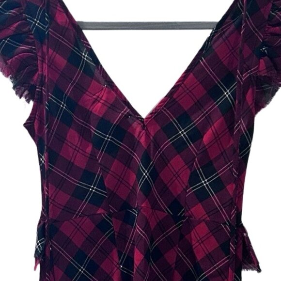 LAUREN RALPH LAUREN plaid top ($75 RETAIL) - Picture 2 of 5